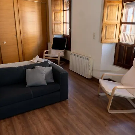 Puerta Real Luxury Apartment *