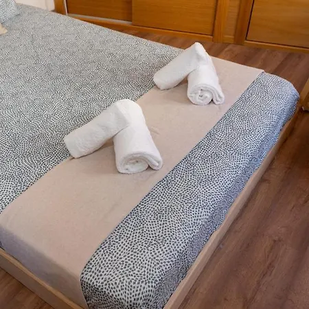 Puerta Real Luxury Apartment *